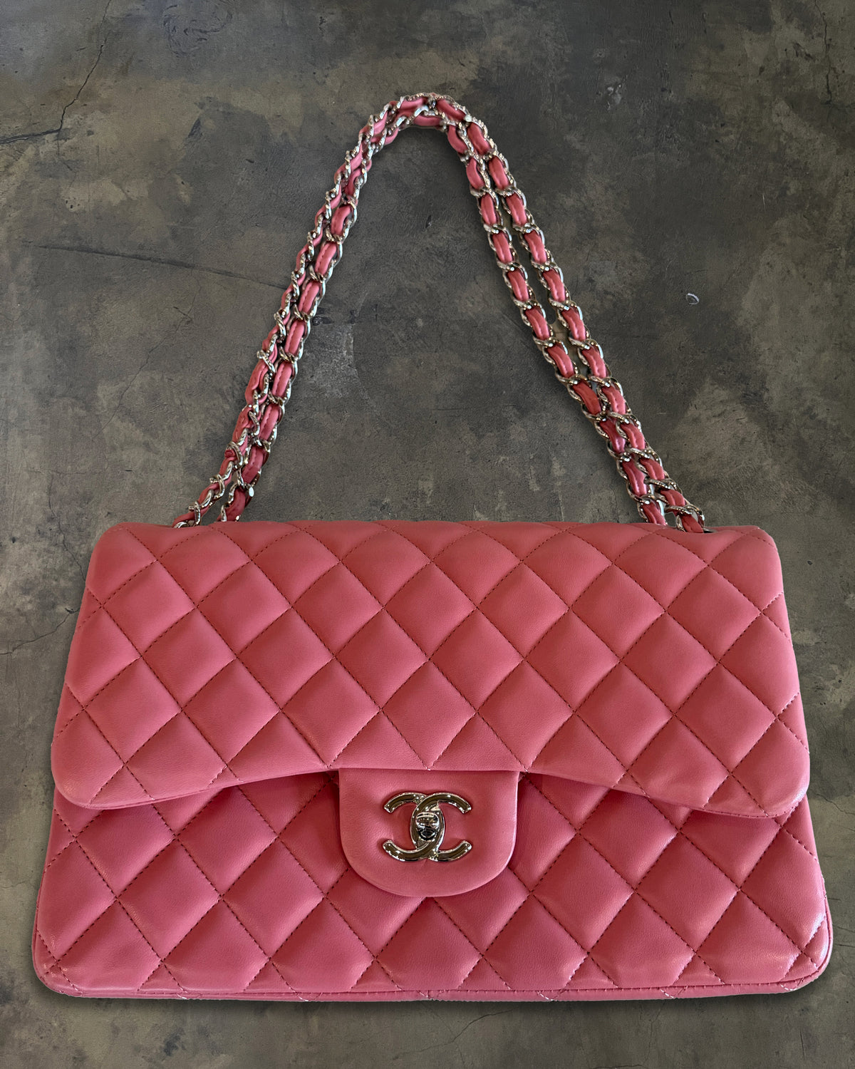 CHANEL 2013 PINK QUILTED JUMBO LAMBSKIN DOUBLE FLAP