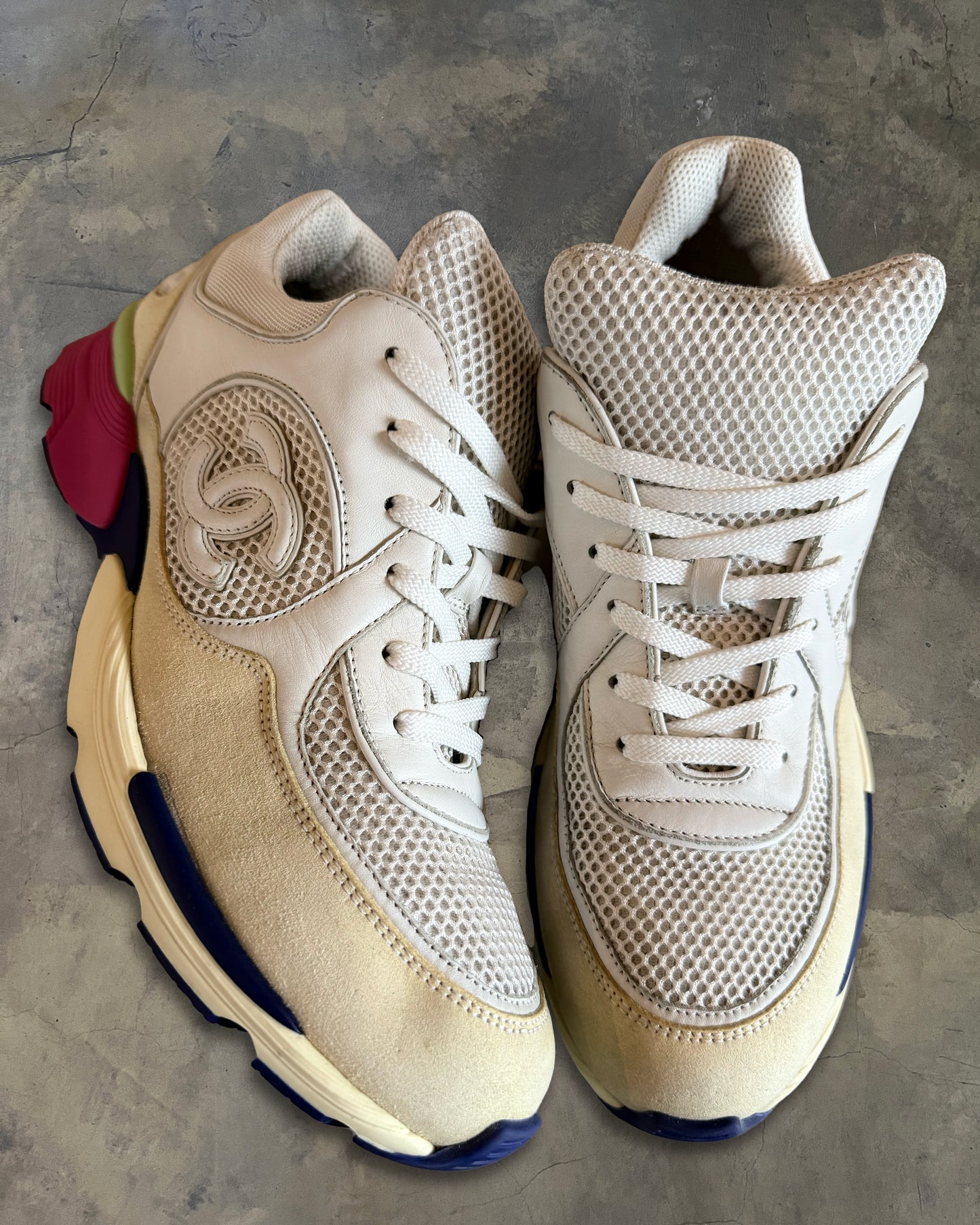 CHANEL MULTICOLOUR CC LOGO SNEAKERS