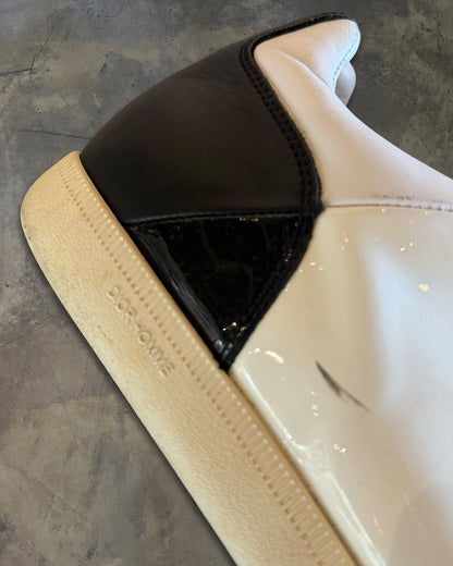 DIOR HOMME PATENT LEATHER B02 SNEAKERS