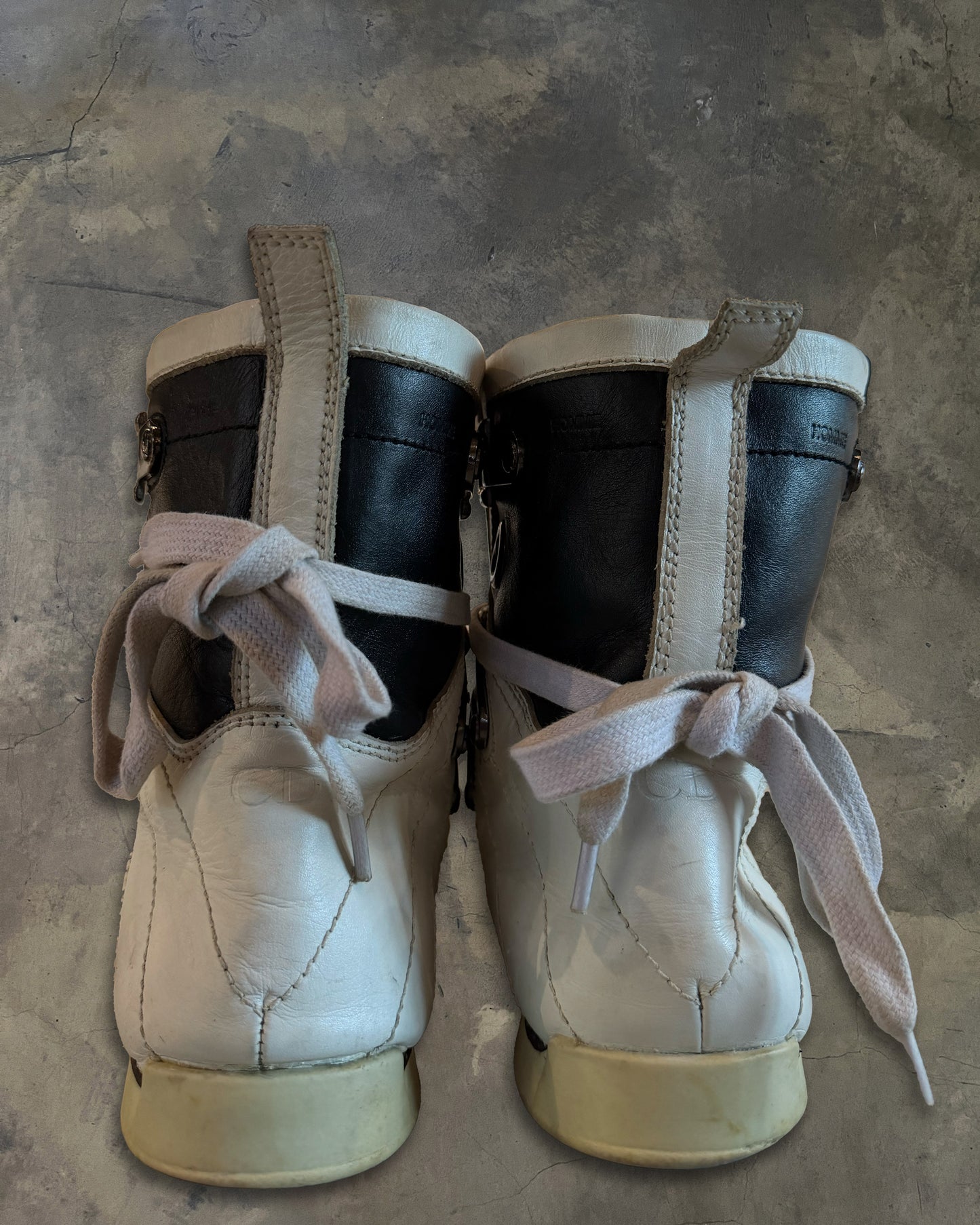 DIOR HOMME SS2009 B92 HIGH TOP SNEAKERS