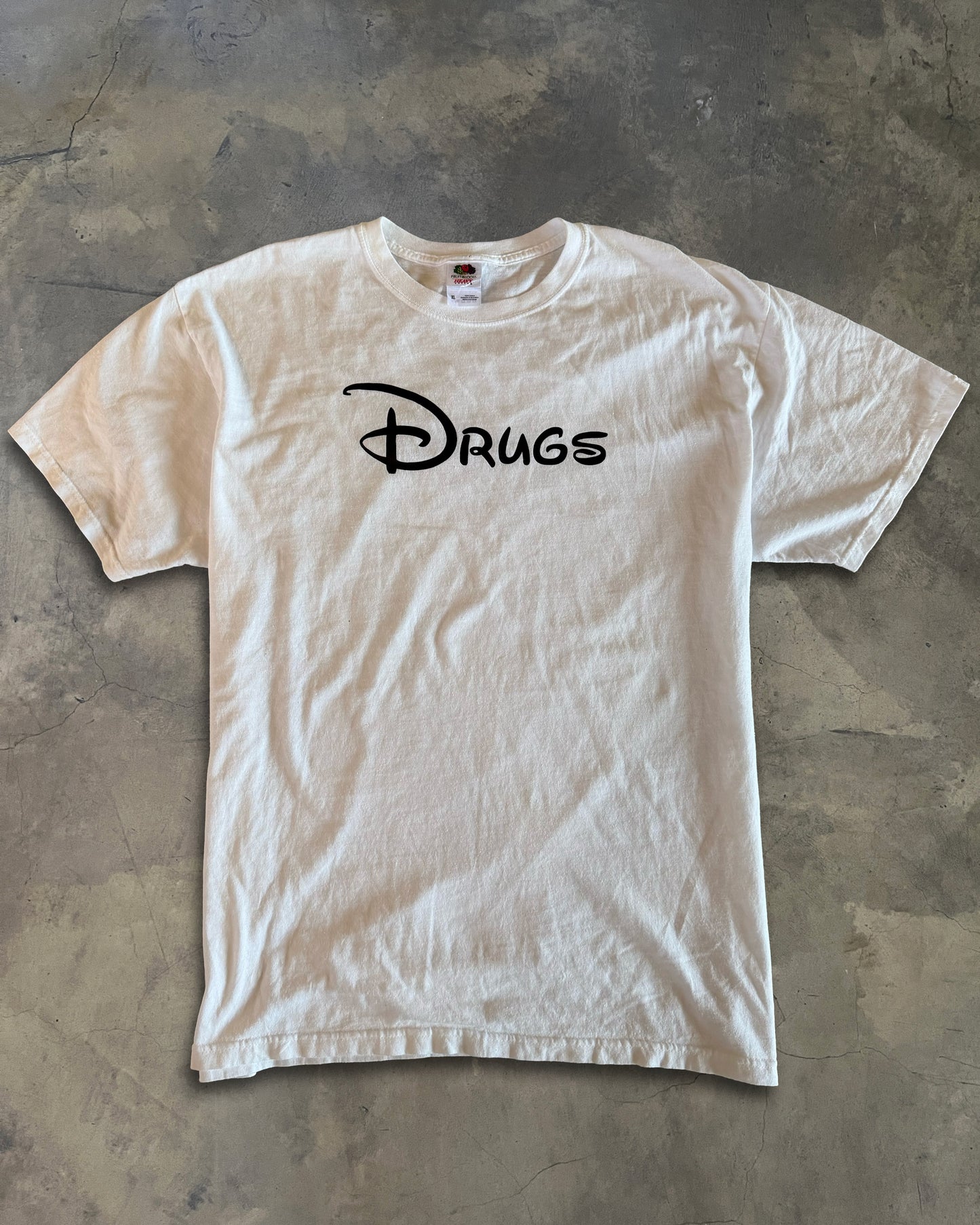 VINTAGE DISNEY DRUGS TEE