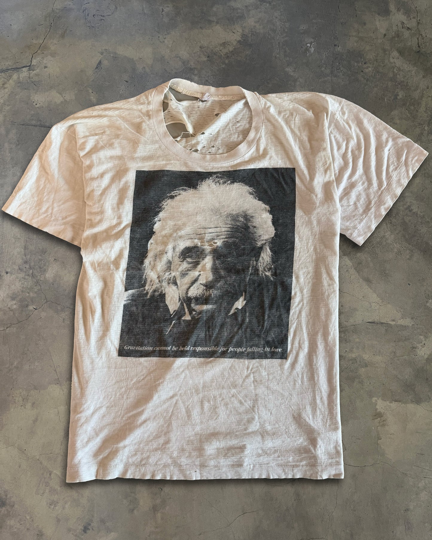 VINTAGE THRASHED ALBERT EINSTEIN SHIRT