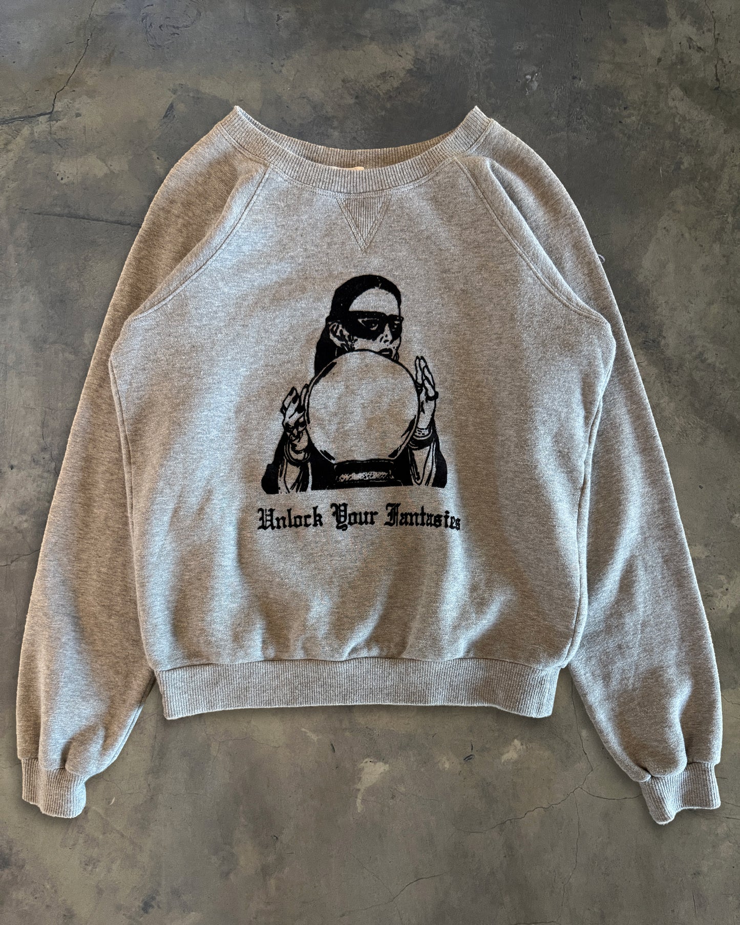 CELINE FW2019 "UNLOCK YOUR FANTASIES" RAGLAN CREWNECK