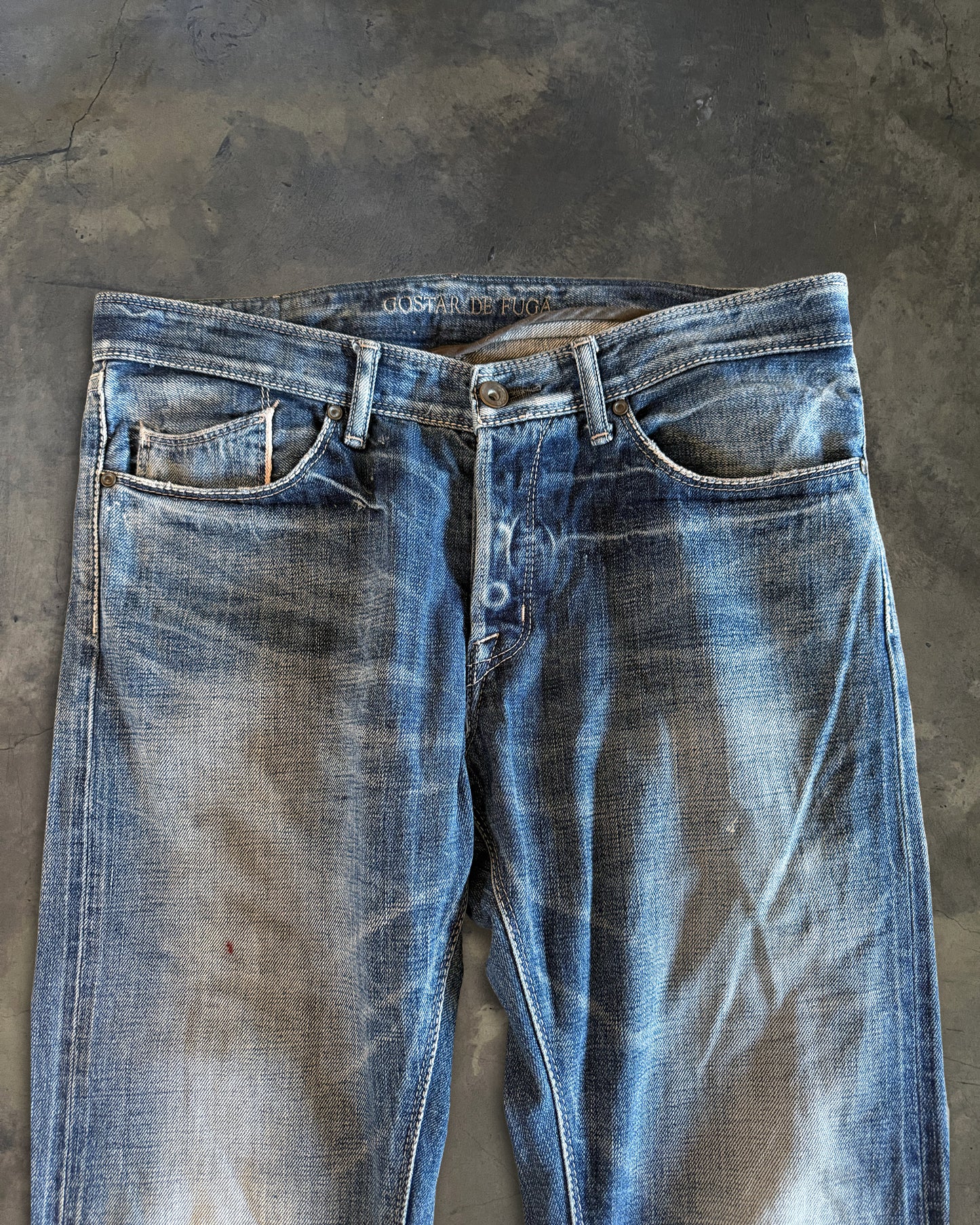 GOSTAR DE FUGA STRAIGHT CUT DENIM