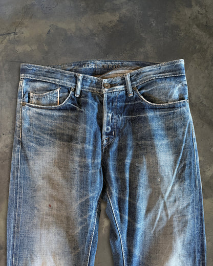 GOSTAR DE FUGA STRAIGHT CUT DENIM
