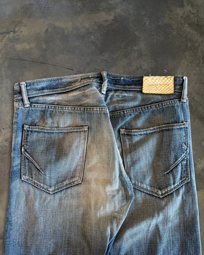GOSTAR DE FUGA STRAIGHT CUT DENIM