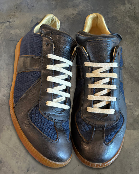MAISON MARGIELA NAVY MESH GAT 42