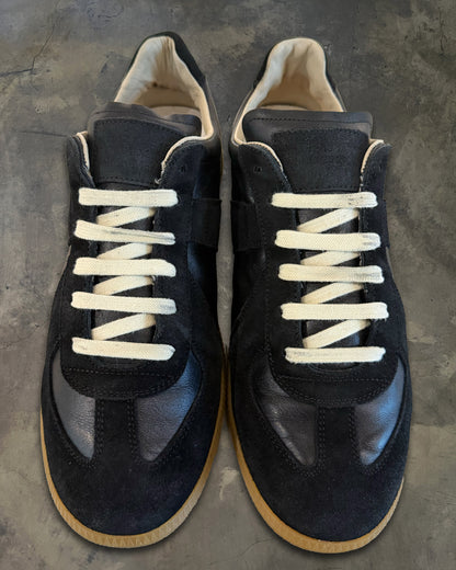 MAISON MARGIELA BLACK GAT 42