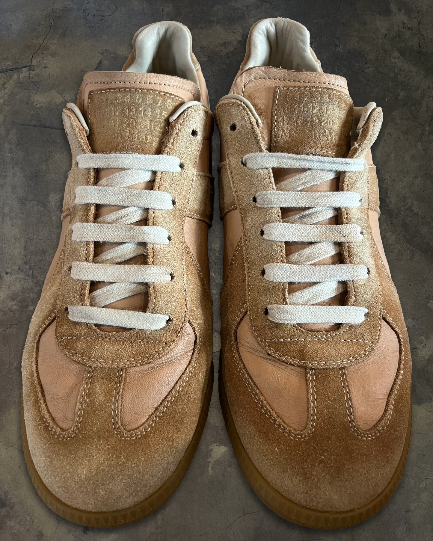 MAISON MARGIELA SALMON PINK GAT 43