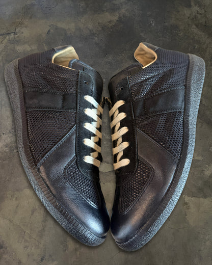MAISON MARGIELA BLACK MESH GAT 41