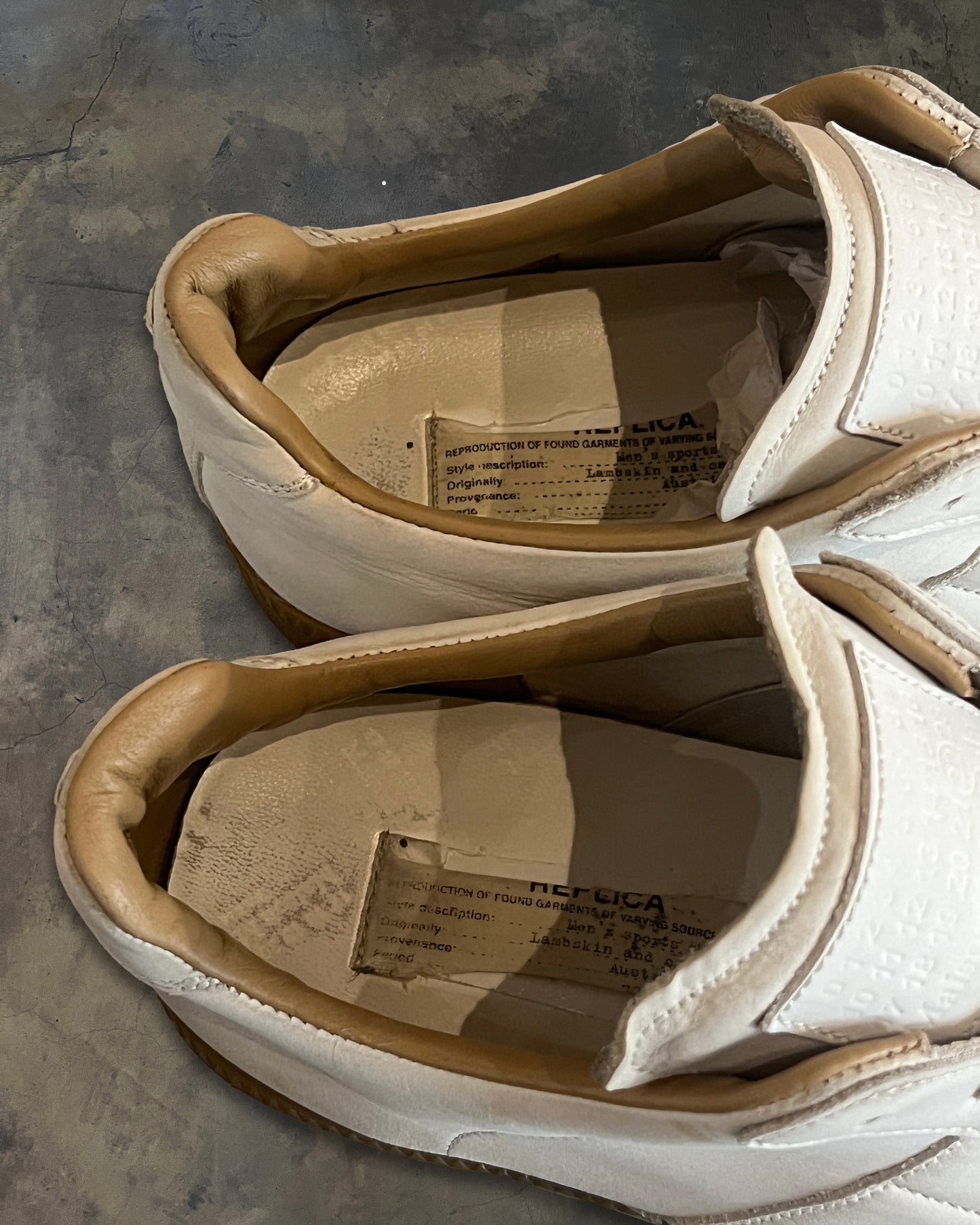 MAISON MARGIELA SPLATTER GAT 42