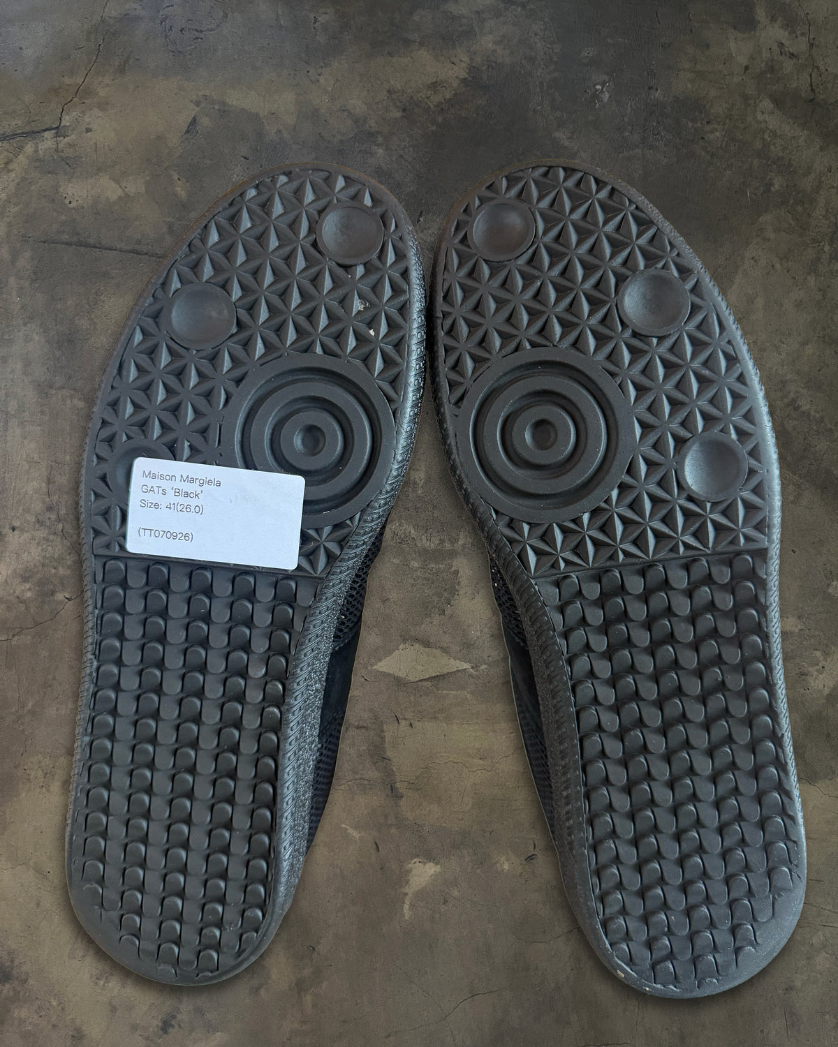 MAISON MARGIELA BLACK MESH GAT 41
