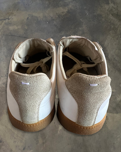 MAISON MARGIELA CREAM GAT 42