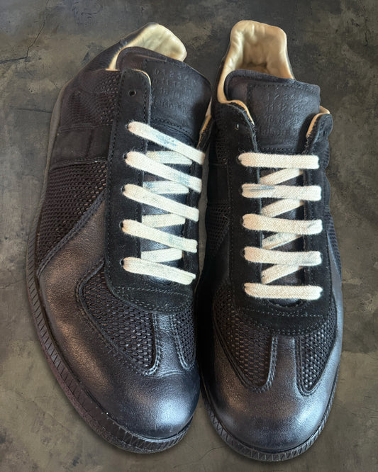 MAISON MARGIELA BLACK MESH GAT 41