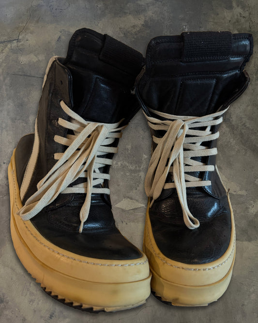 RICK OWENS FW2010 "GLEAM" SHORT TONGUE STAPLE GEOBASKETS