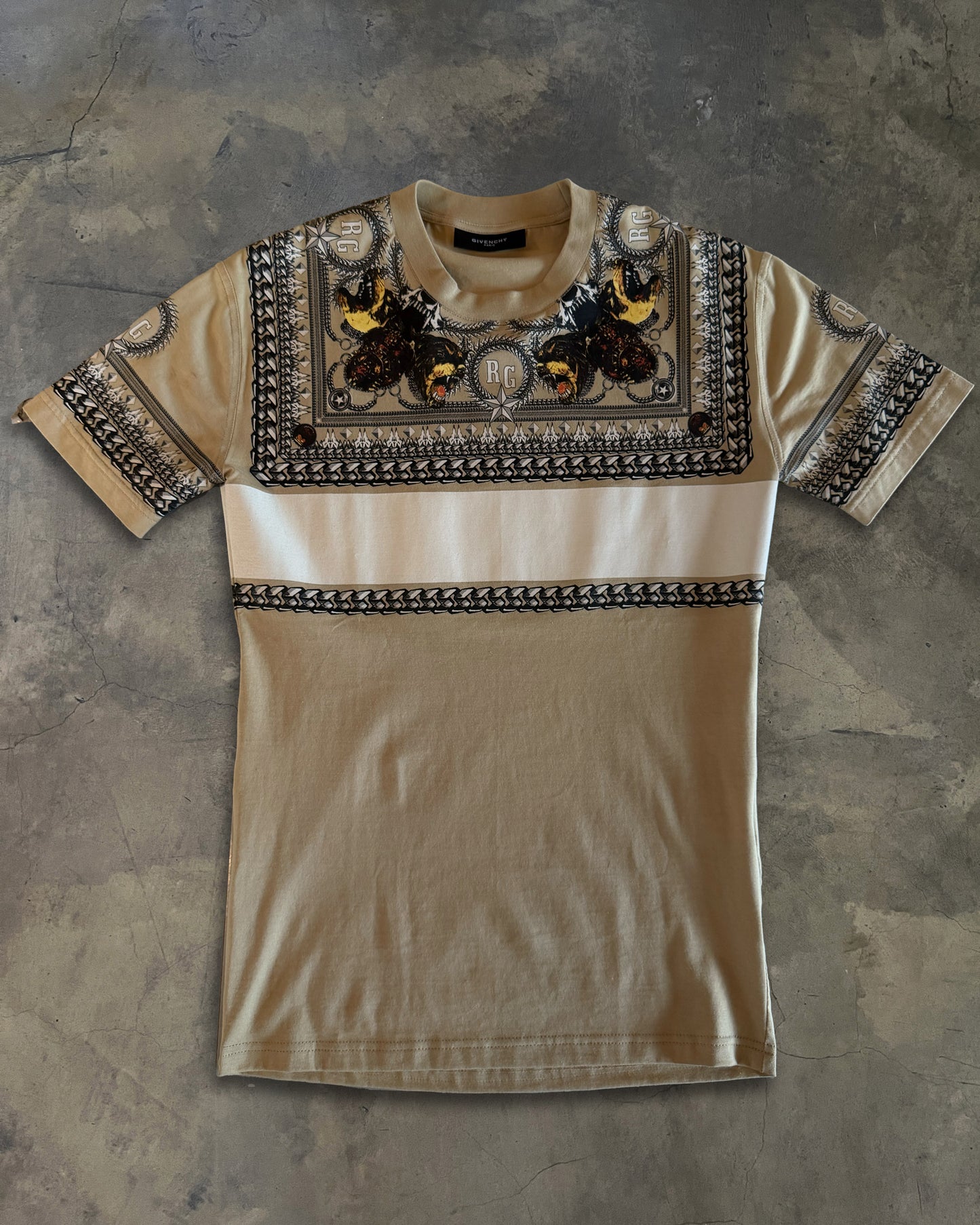 GIVENCHY AW2011 ROTWEILLER AND CHAINS CREST EMBLEM TEE