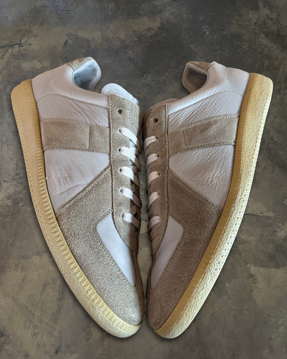 MAISON MARGIELA LIGHT GREY GAT 41