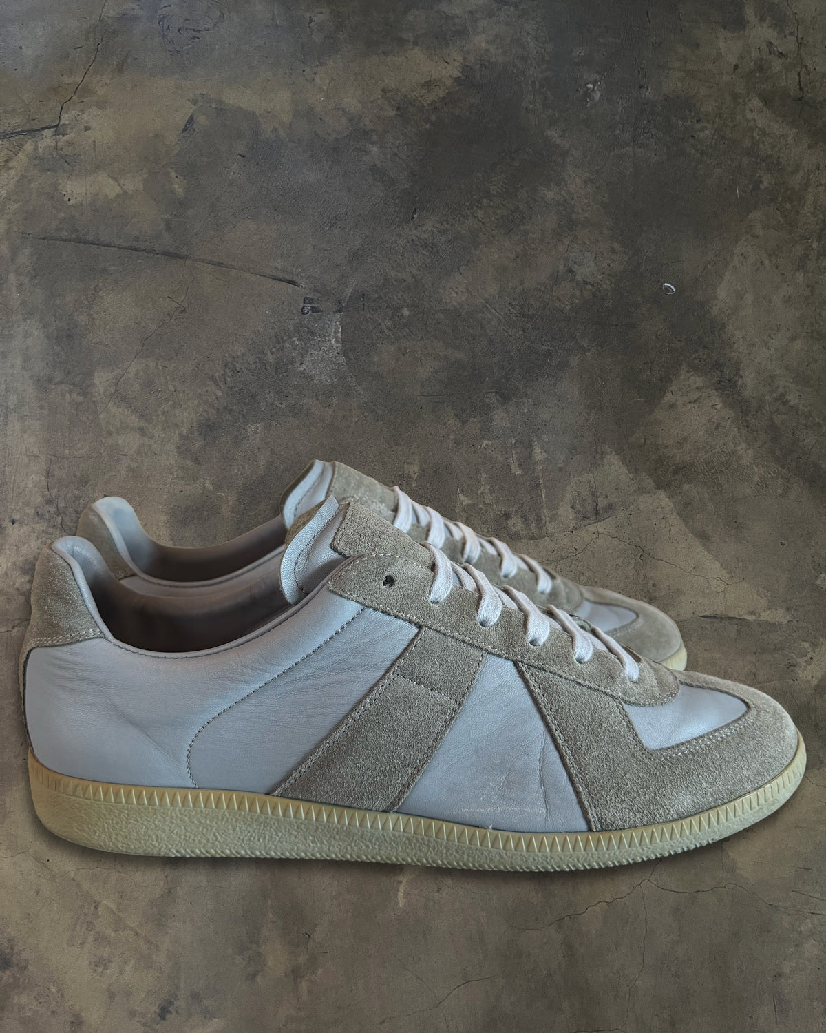 MAISON MARGIELA LIGHT GREY GAT 41