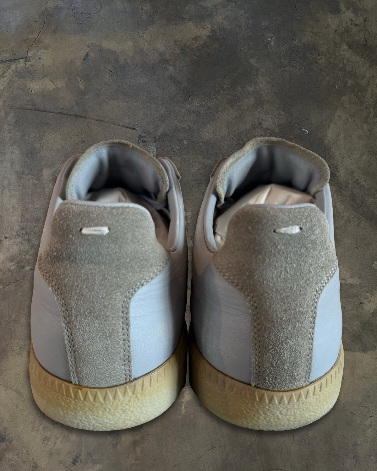MAISON MARGIELA LIGHT GREY GAT 41