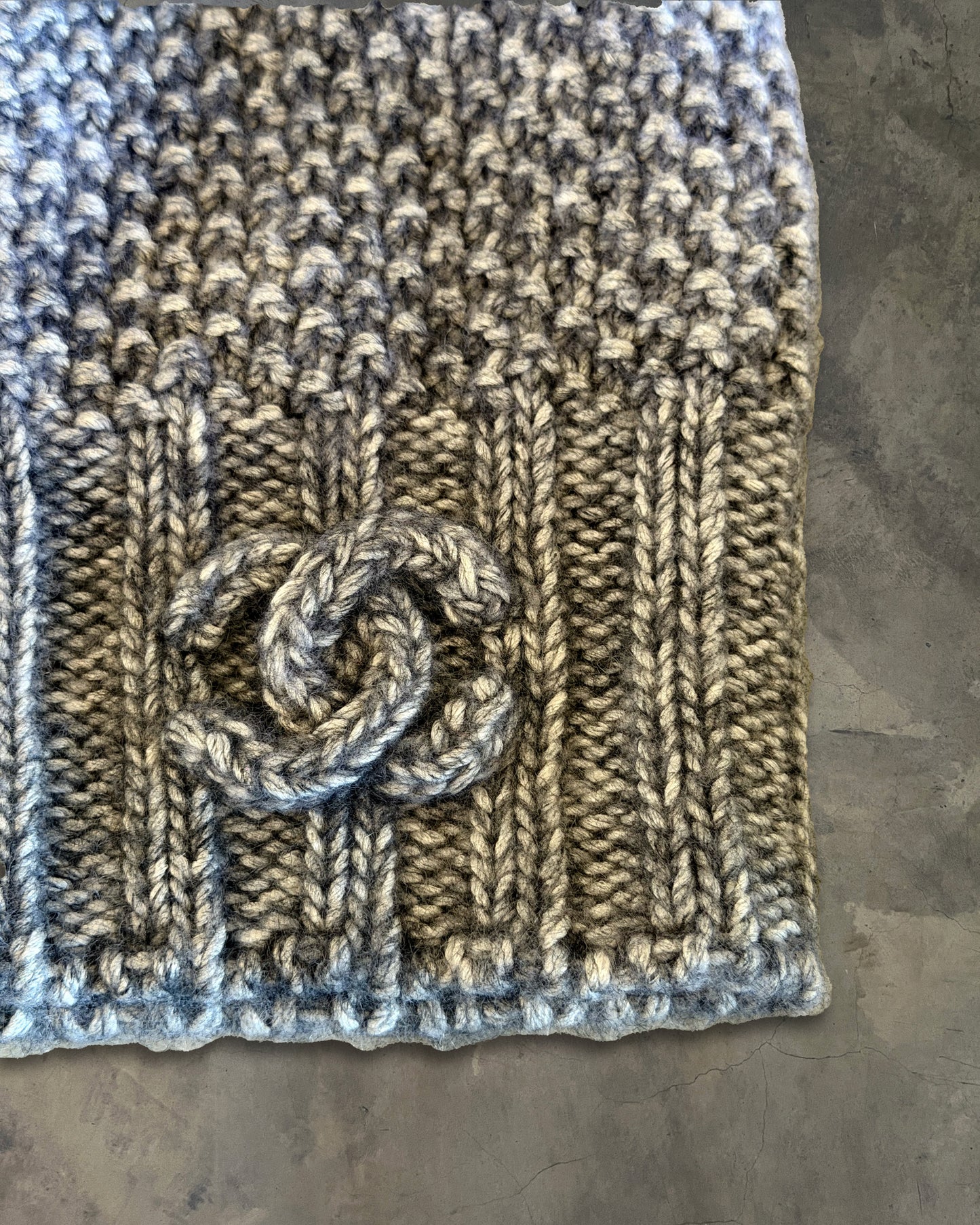 CHANEL FW2015 KNITTED CC BEANIE