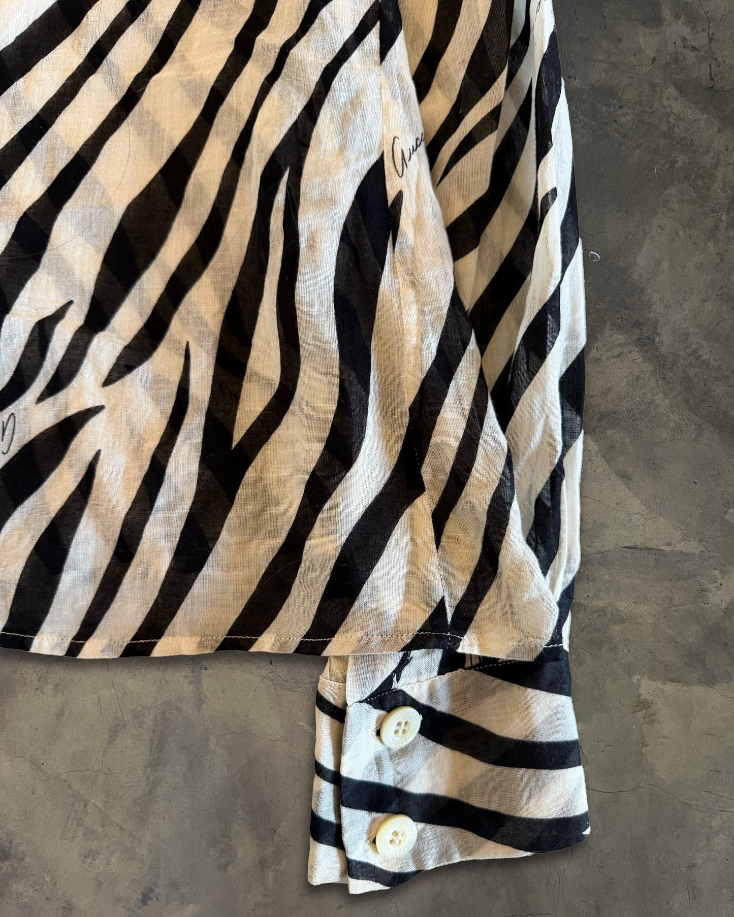 GUCCI BY TOM FORD RUNWAY SS1996 ZEBRA BUTTON UP
