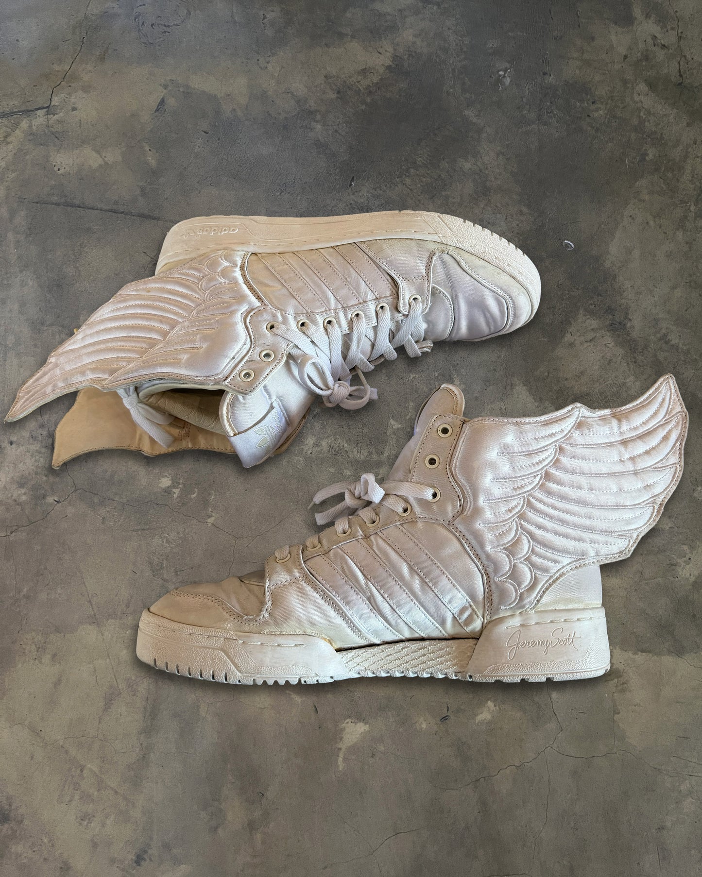 JEREMY SCOTT X ADIDAS AW2011 SATIN WINGS