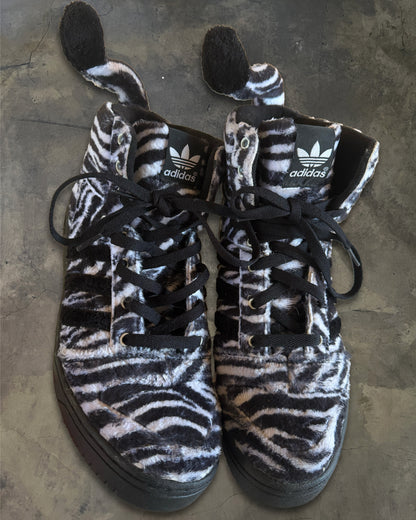 JEREMY SCOTT X ADIDAS ZEBRA SNEAKER