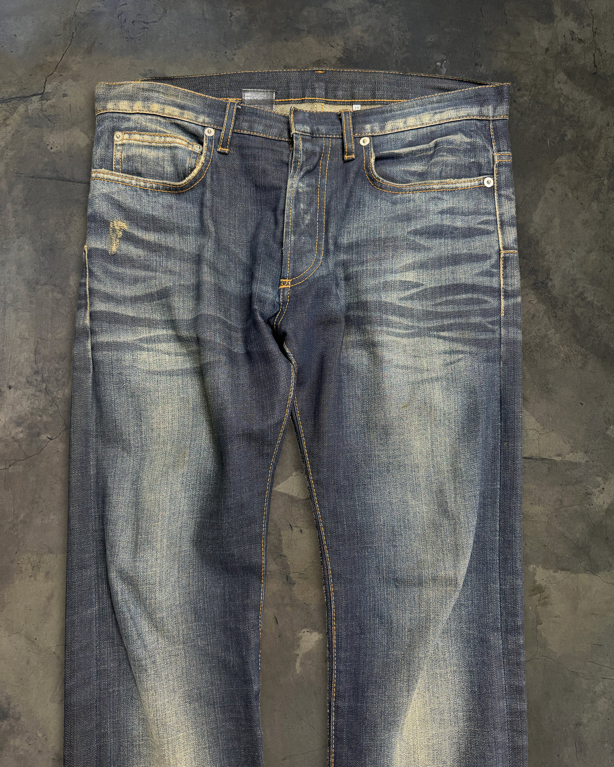 DIOR HOMME AW2010 ' UNDER MY TRUCK'  JAKE DENIM