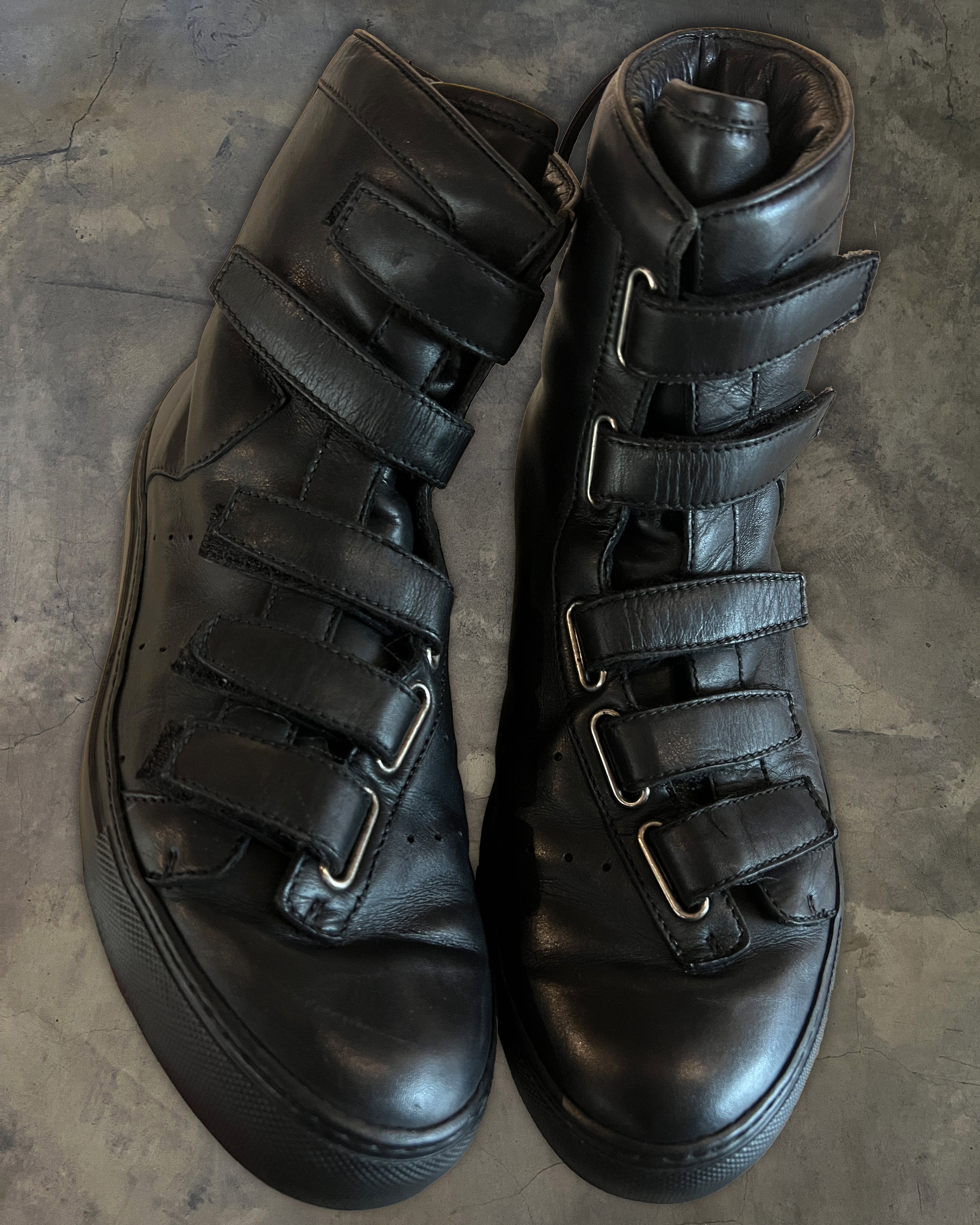KRIS VAN ASSCHE ASYMMETRICAL VELCRO HI TOPS – glam archive