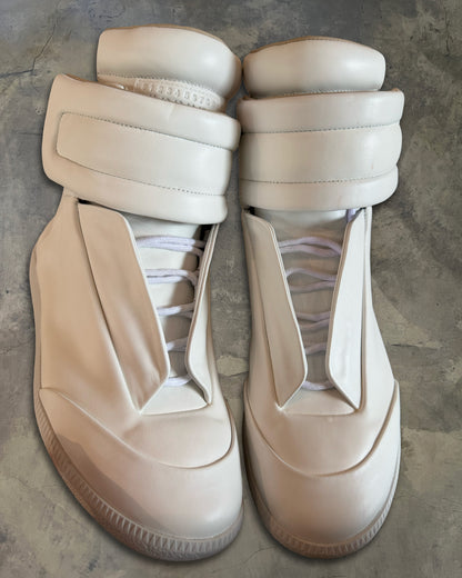 MAISON MARGIELA SS2025 WHITE FUTURES