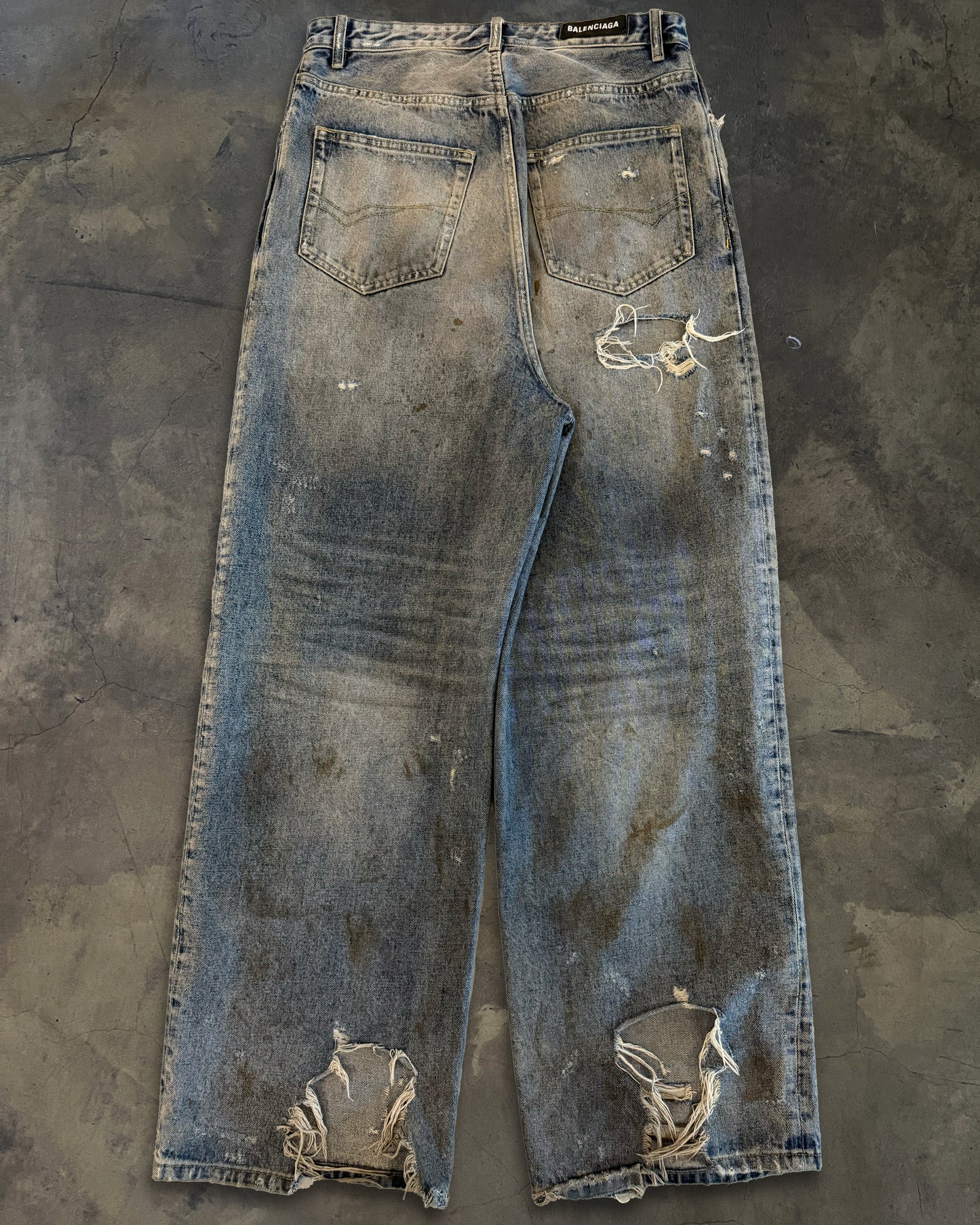 BALENCIAGA SS2022 MUD SHOW SKATER JEANS