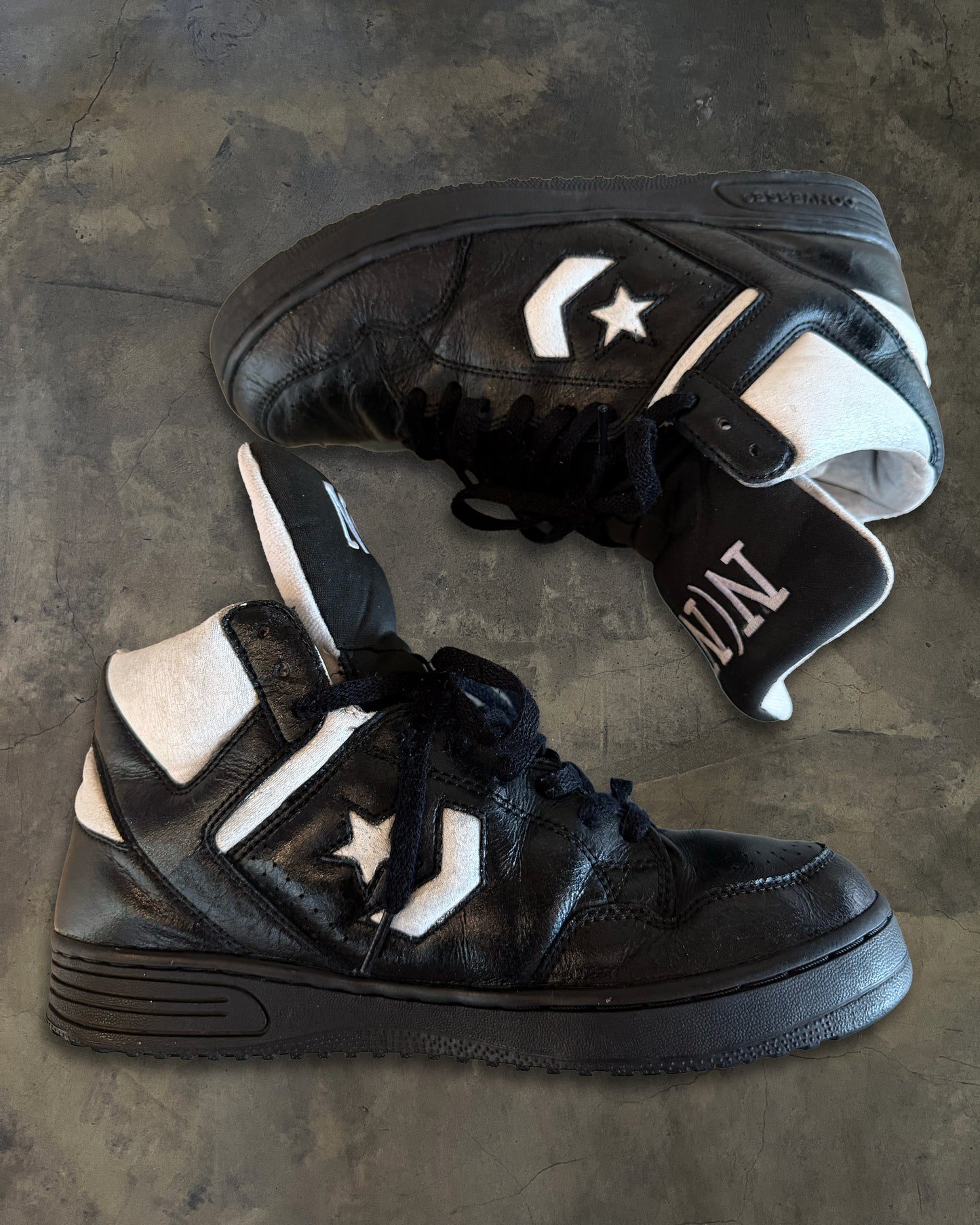 NUMBER (N)INE SS2006 WEAPON CONVERSE SNEAKERS