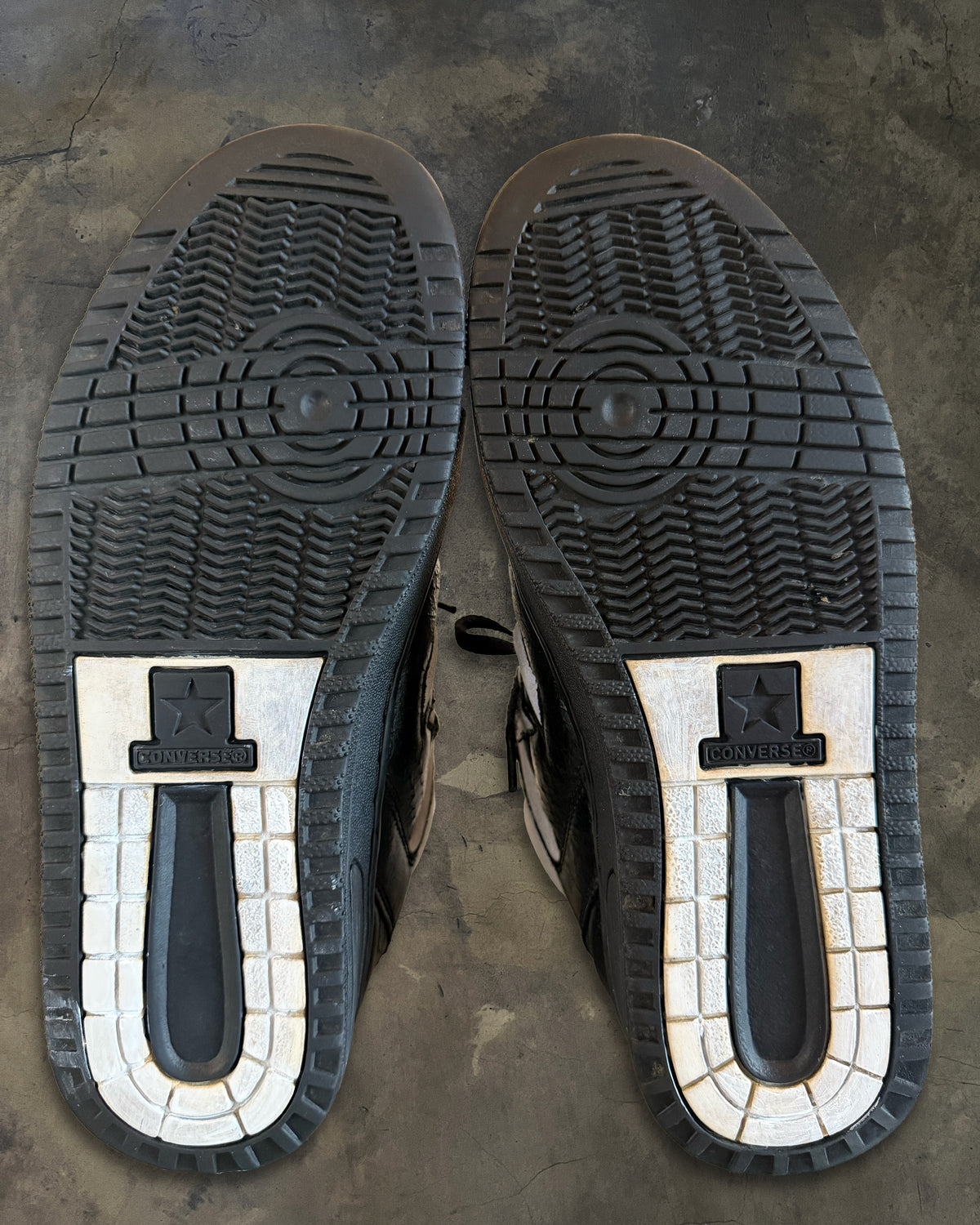 NUMBER (N)INE SS2006 WEAPON CONVERSE SNEAKERS