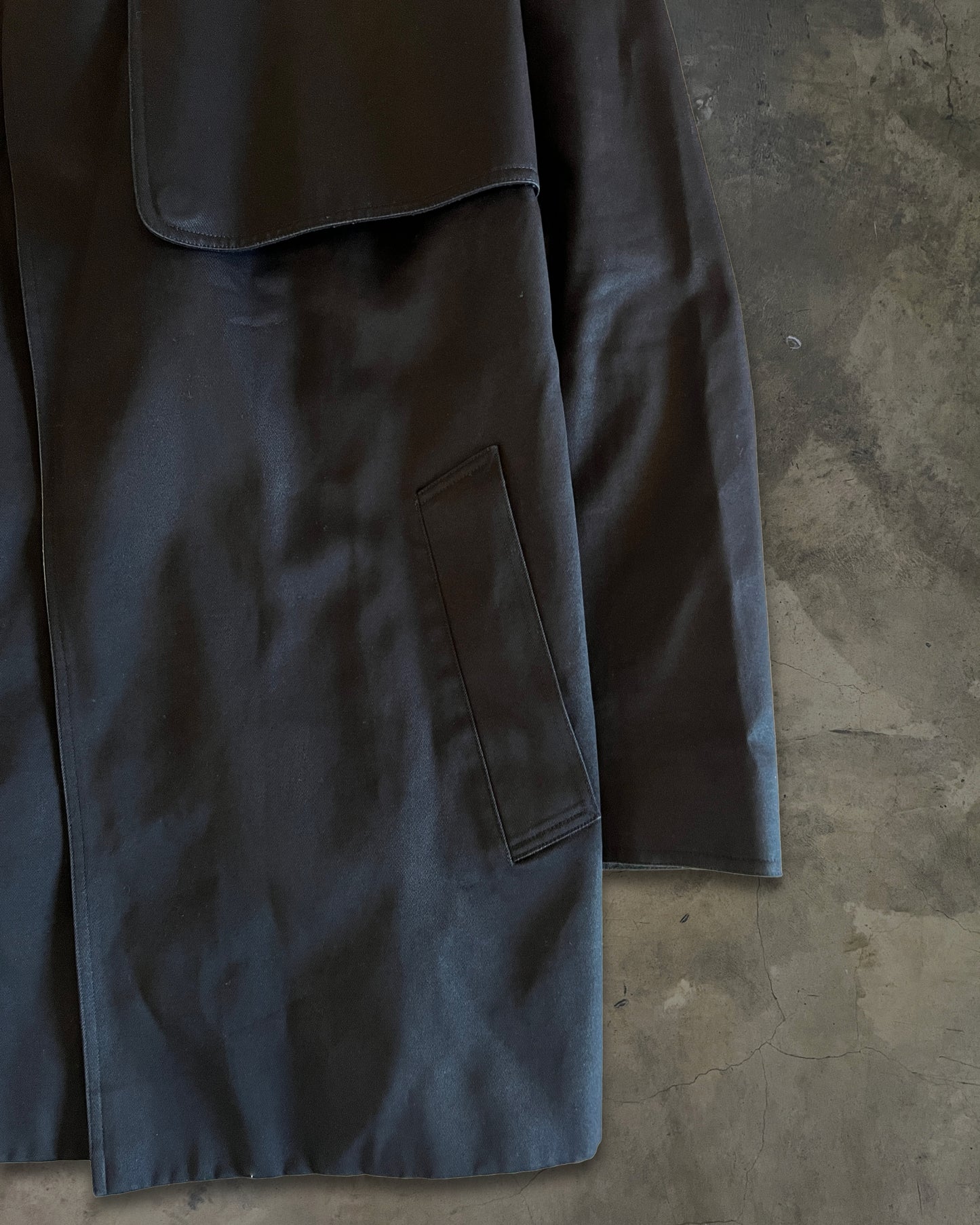 DIOR HOMME SS2006 ' THESE GREY DAYS' TRENCH COAT