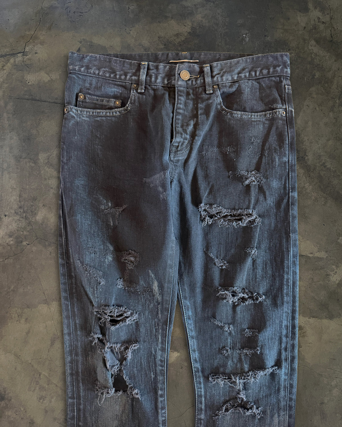 SAINT LAURENT FW2014 RUNWAY OIL STAIN D02