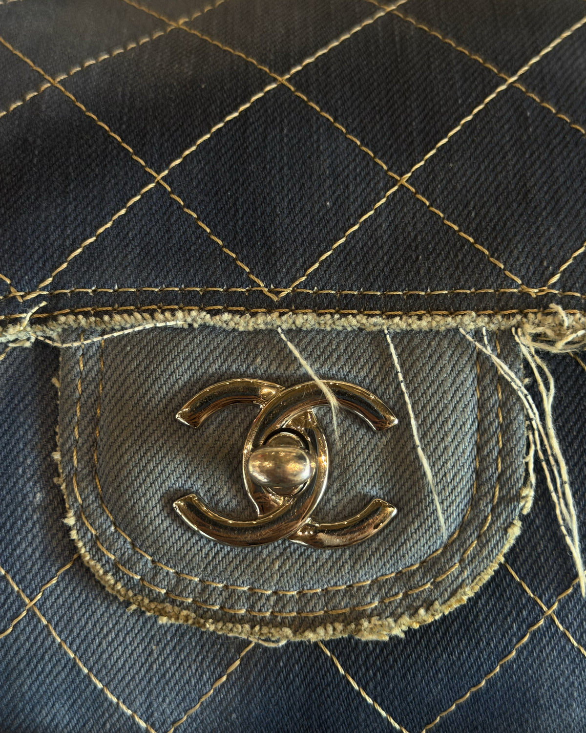 CHANEL CRUISE 2015 PARIS DUBAI MEDIUM QUILTED DENIM POM POM FLAP