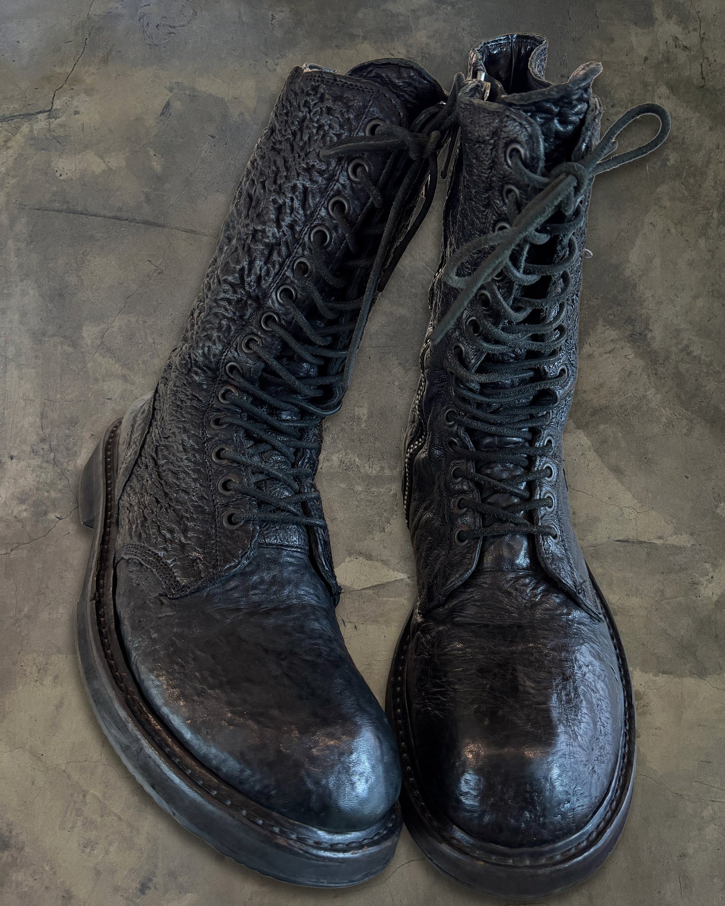 RICK OWENS AW2009 "CRUST" CRINKLED SHARK LEATHER COMBAT BOOTS