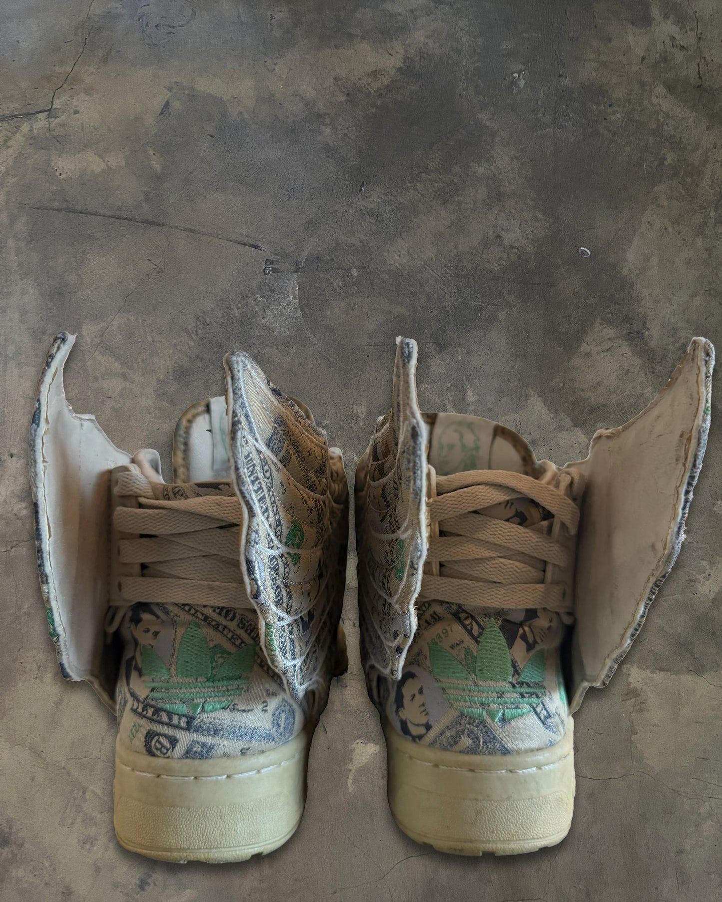 JEREMY SCOTT X ADIDAS FORUM 2.0 MONEY WINGS