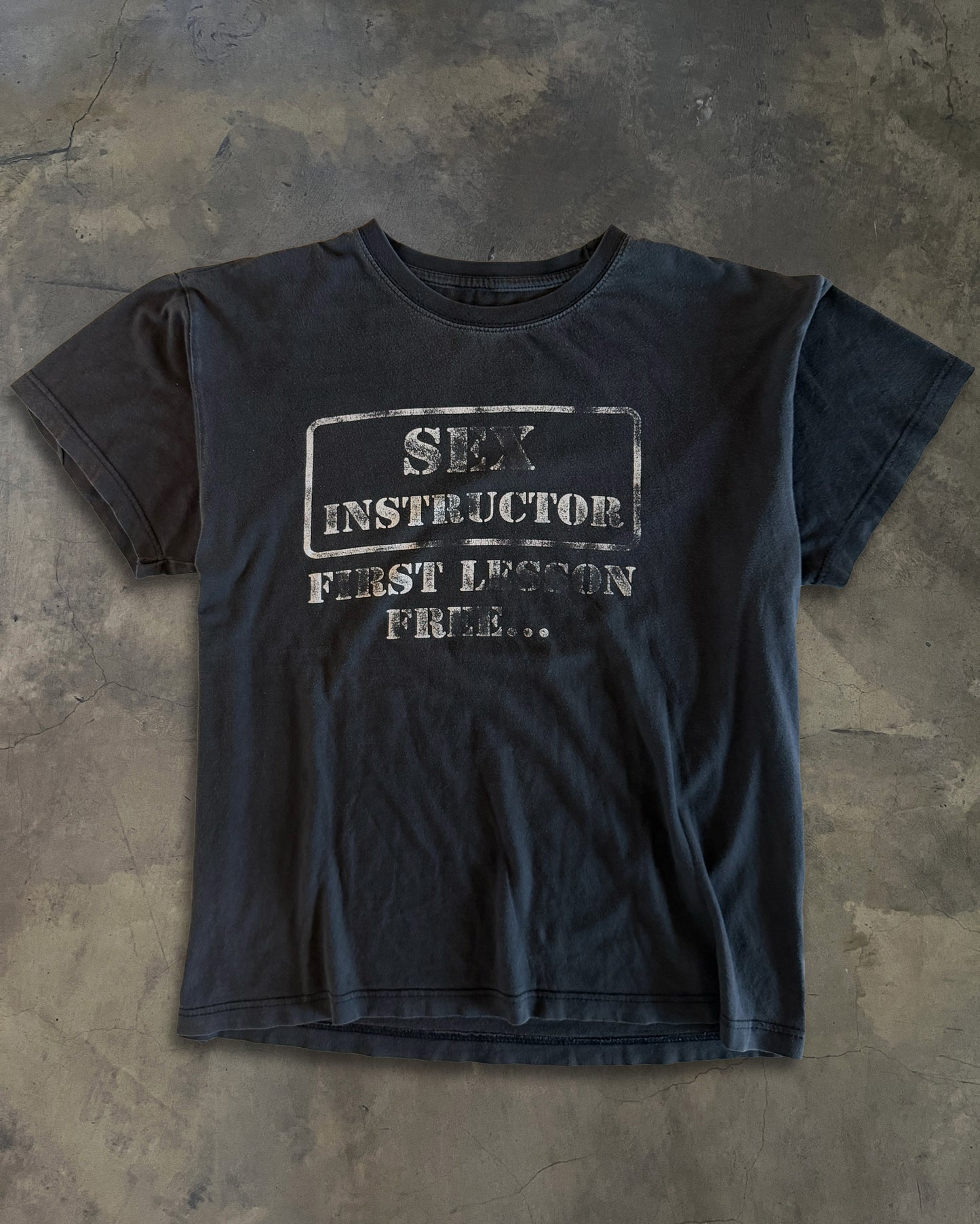 VINTAGE SEX INSTRUCTOR TEE