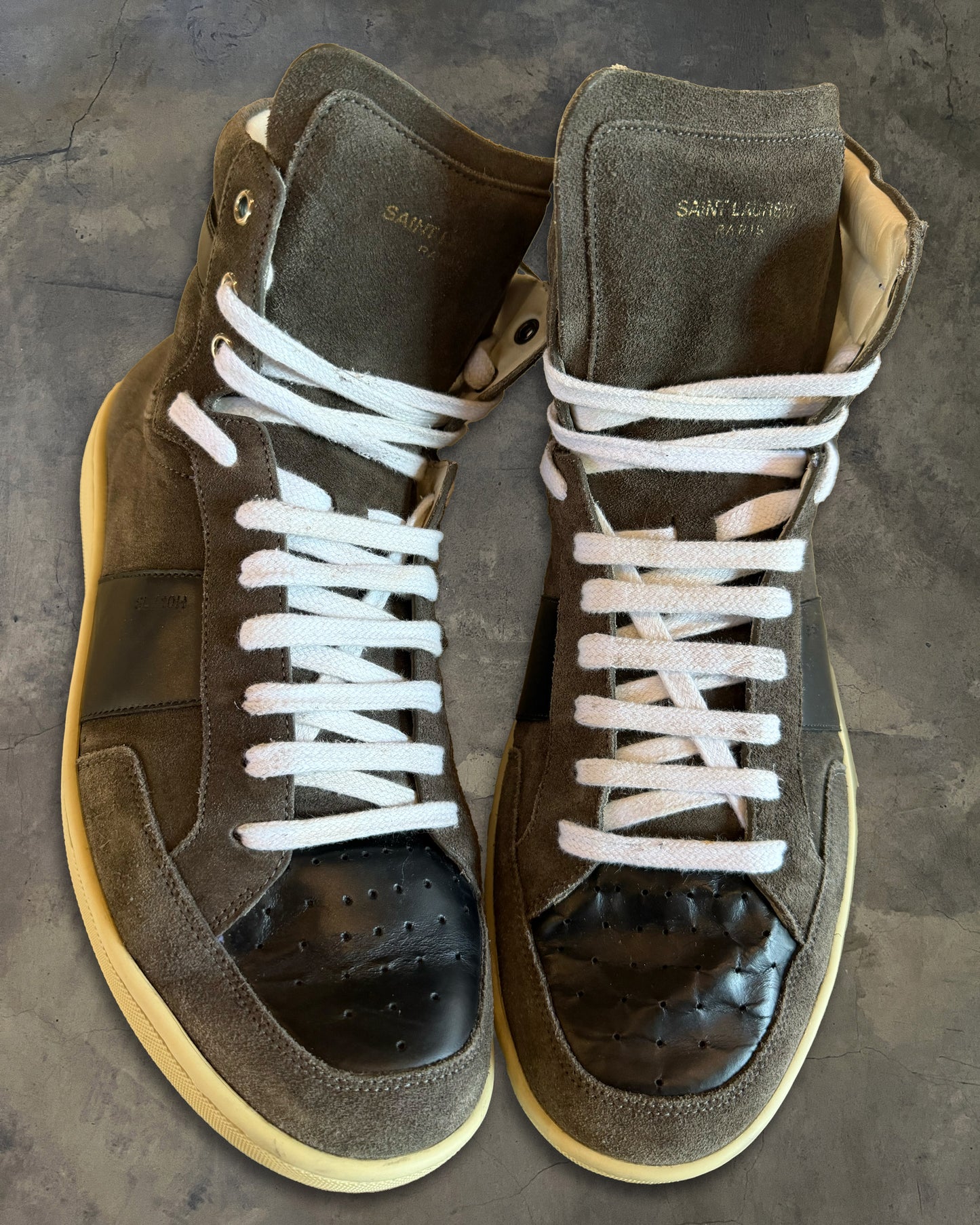 SAINT LAURENT SL/10H SUEDE SNEAKERS