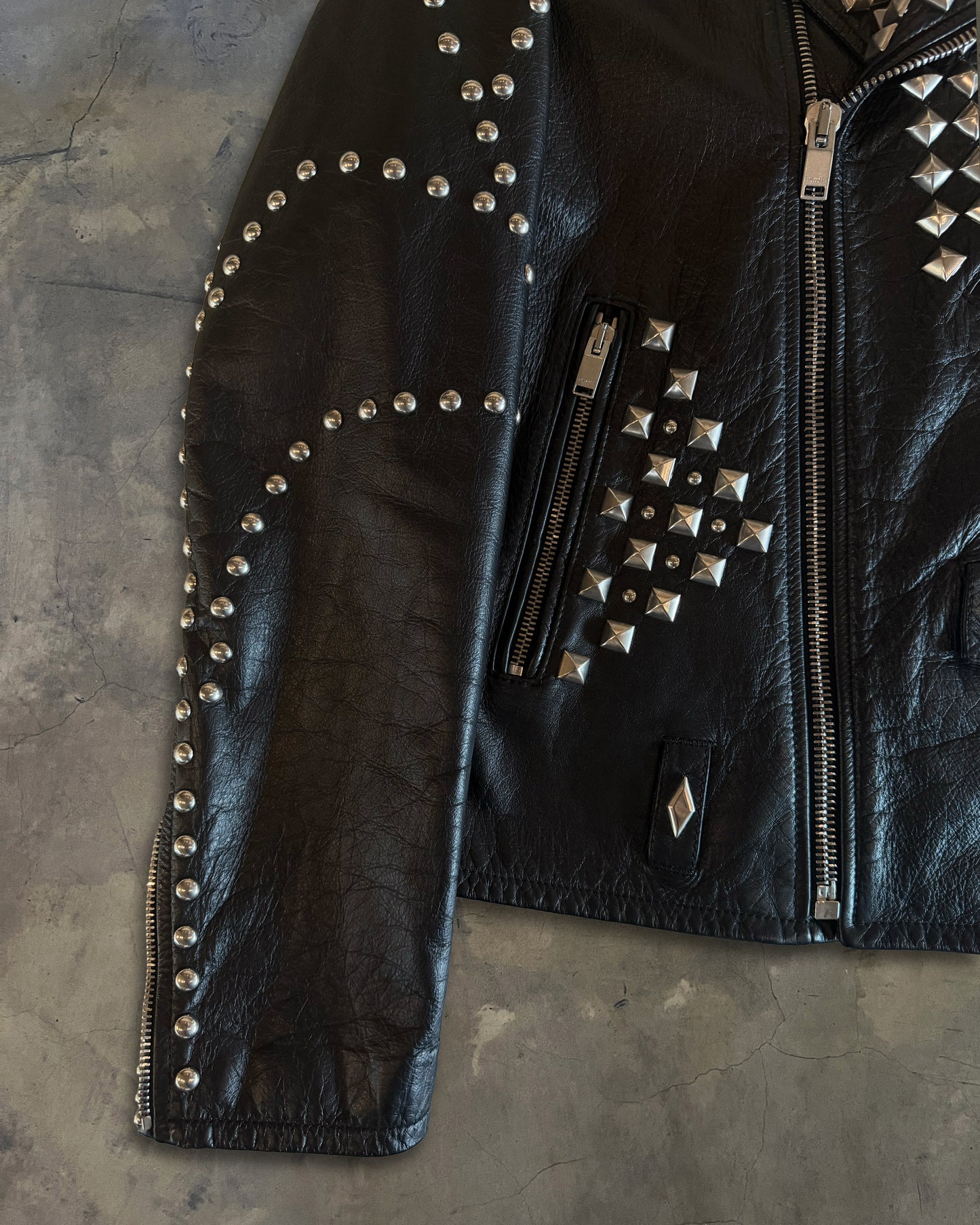 SAINT LAURENT FW2016 "PALLADIUM" STUDDED LEATHER JACKET