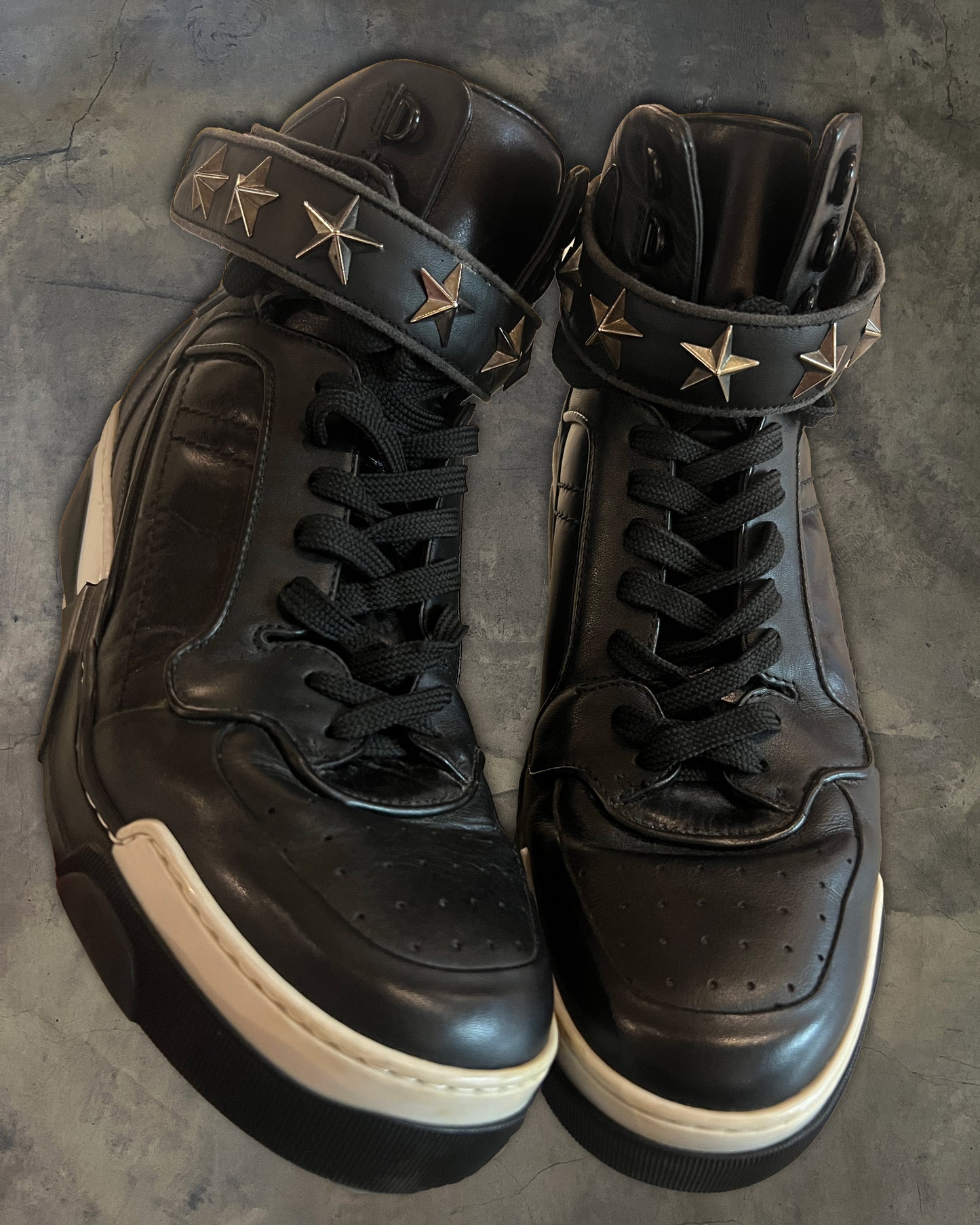 GIVENCHY TYSON HIGH TOPS