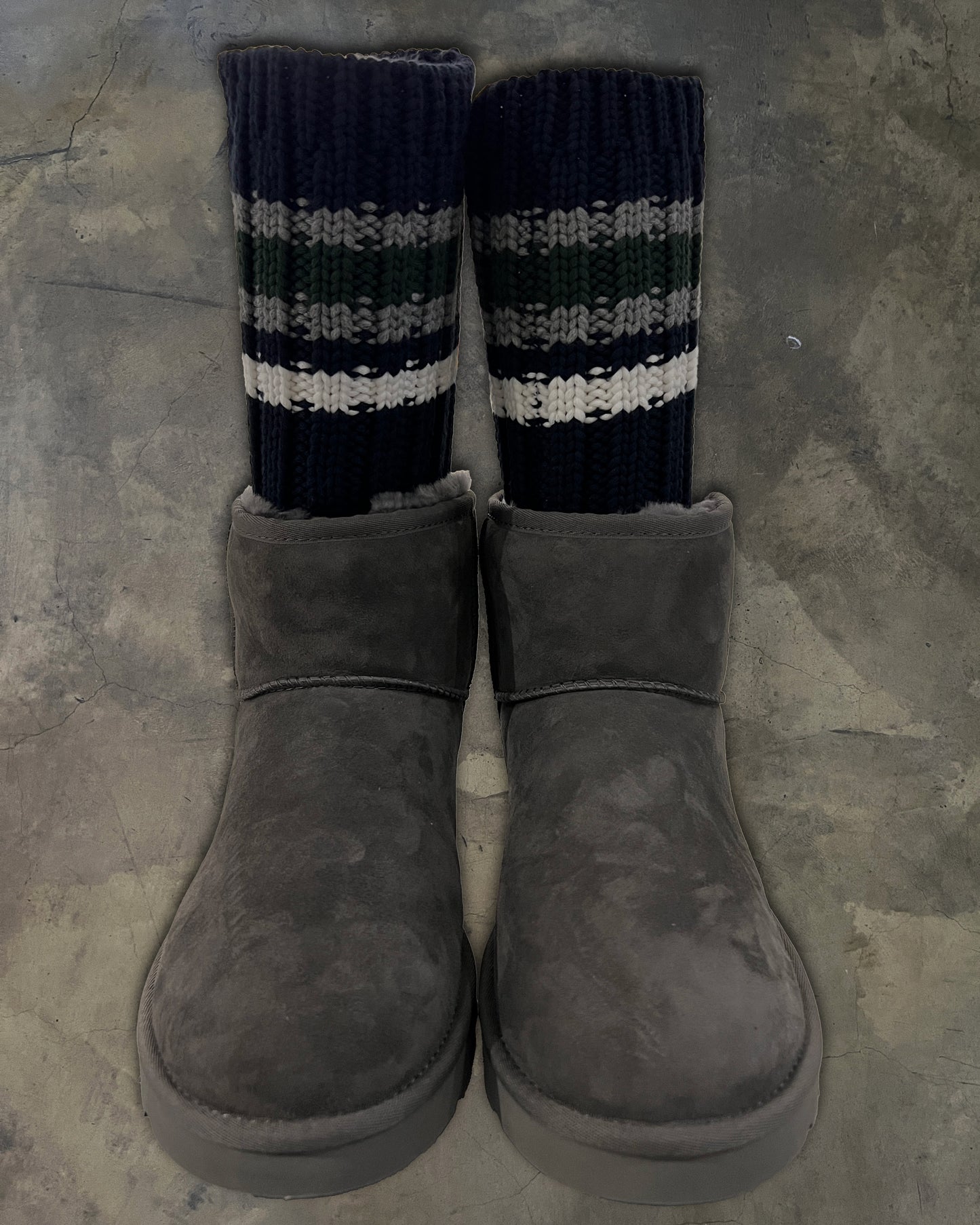 SACAI X UGG KNIT CLASSIC BOOTS