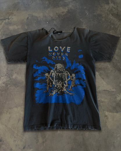 90'S LOVE NEVER DIES TEE