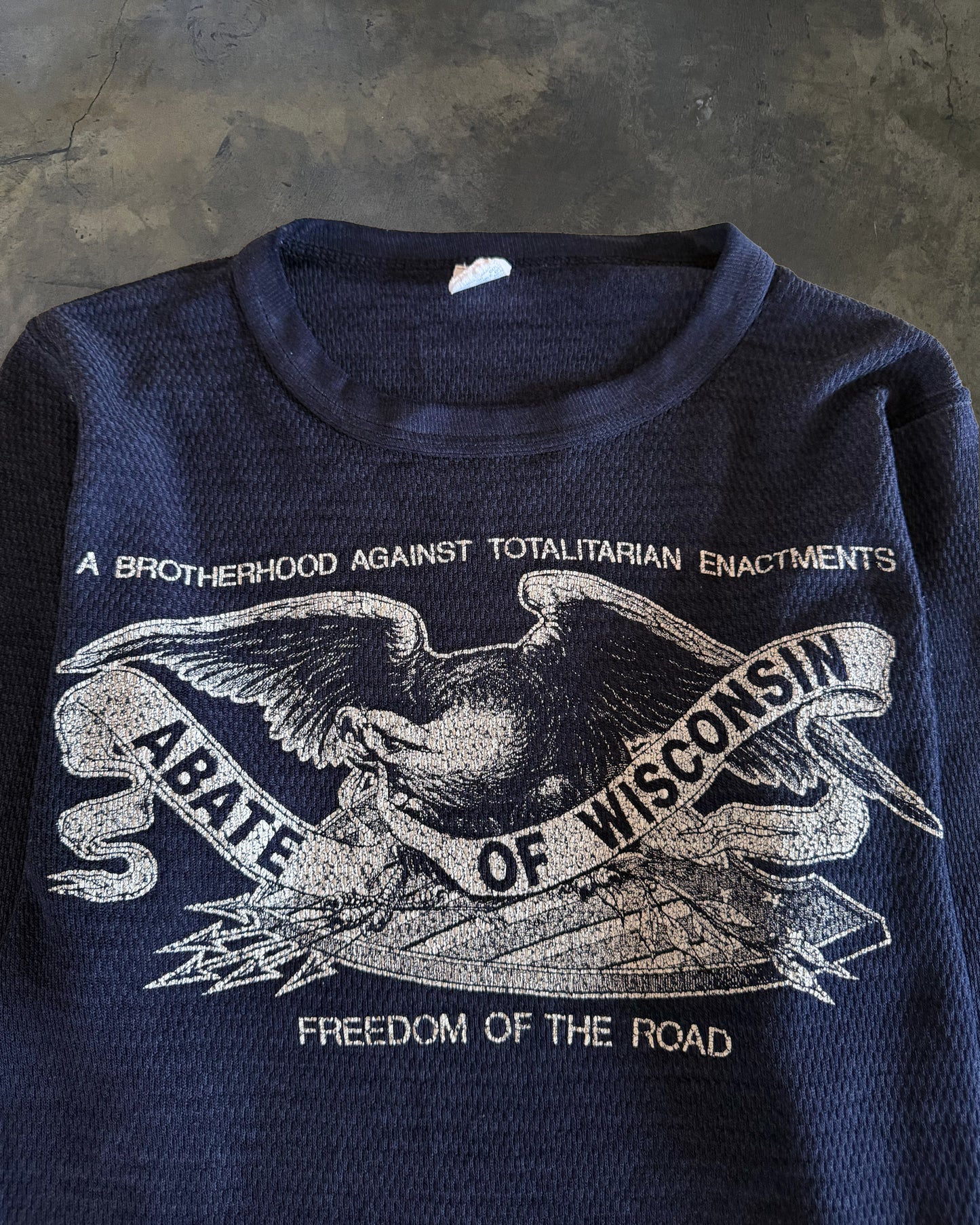 VINTAGE FREEDOM OF THE ROAD THERMAL
