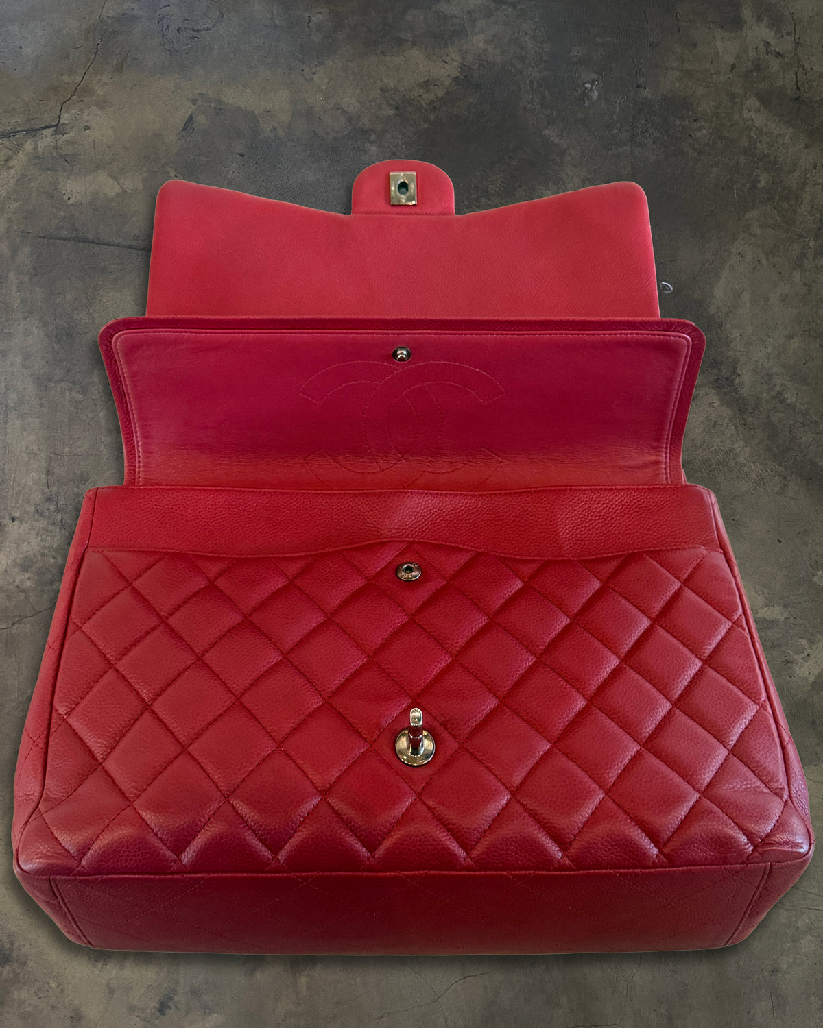 CHANEL 2010 MAROON QUILTED CAVIAR DOUBLE FLAP