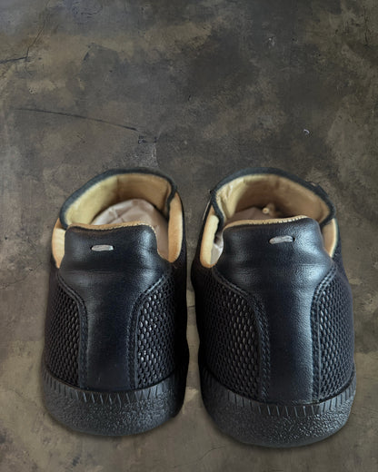 MAISON MARGIELA BLACK MESH GAT 41