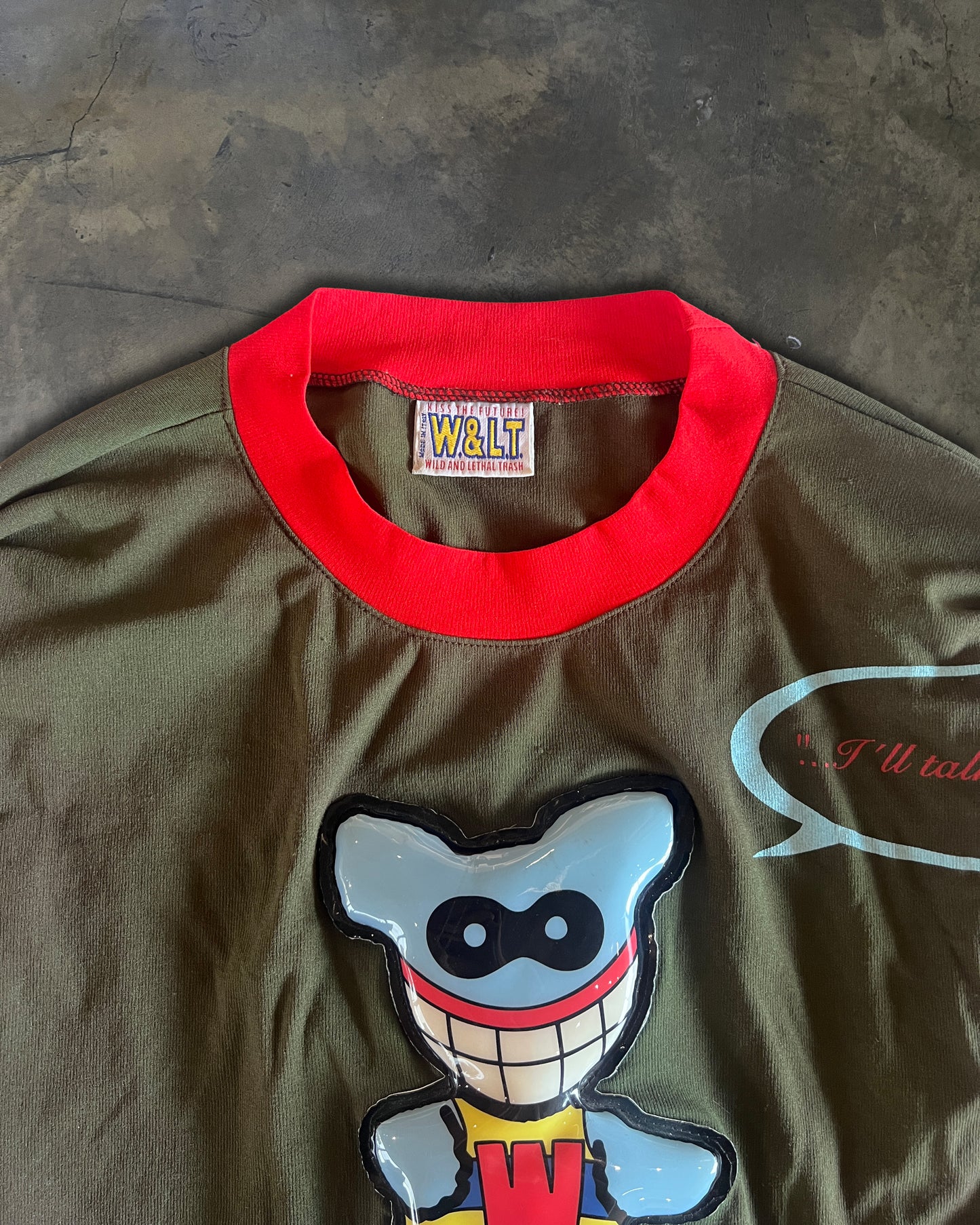 W&LT KISS THE FUTURE LONG SLEEVE