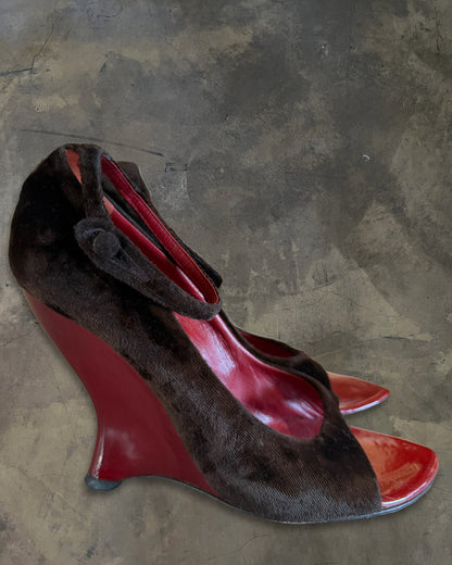 YVES SAINT LAURENT FW2004 BY TOM FORD RUNWAY BROWN VELVET WEDGES